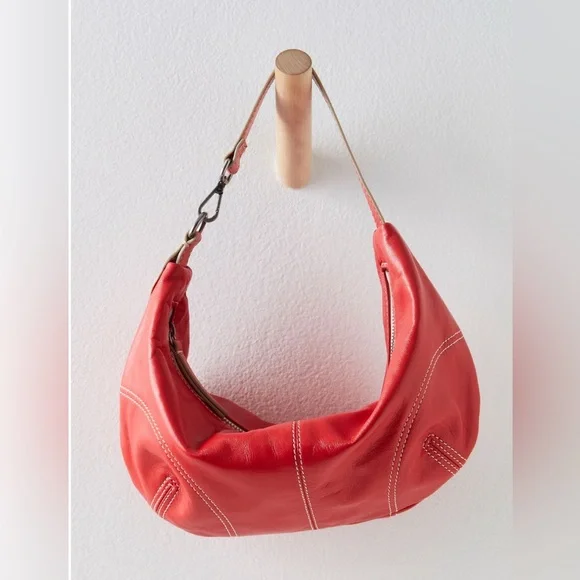 Free People Real World Clutch in Red NWT - Picture 6 of 15